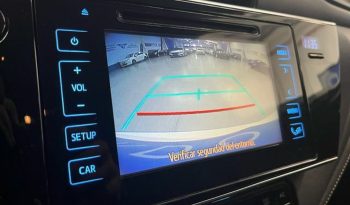 Toyota Auris 115D Touring Sports Advance 82 kW (112 CV) lleno