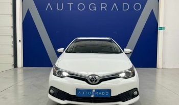 Toyota Auris 115D Touring Sports Advance 82 kW (112 CV) lleno