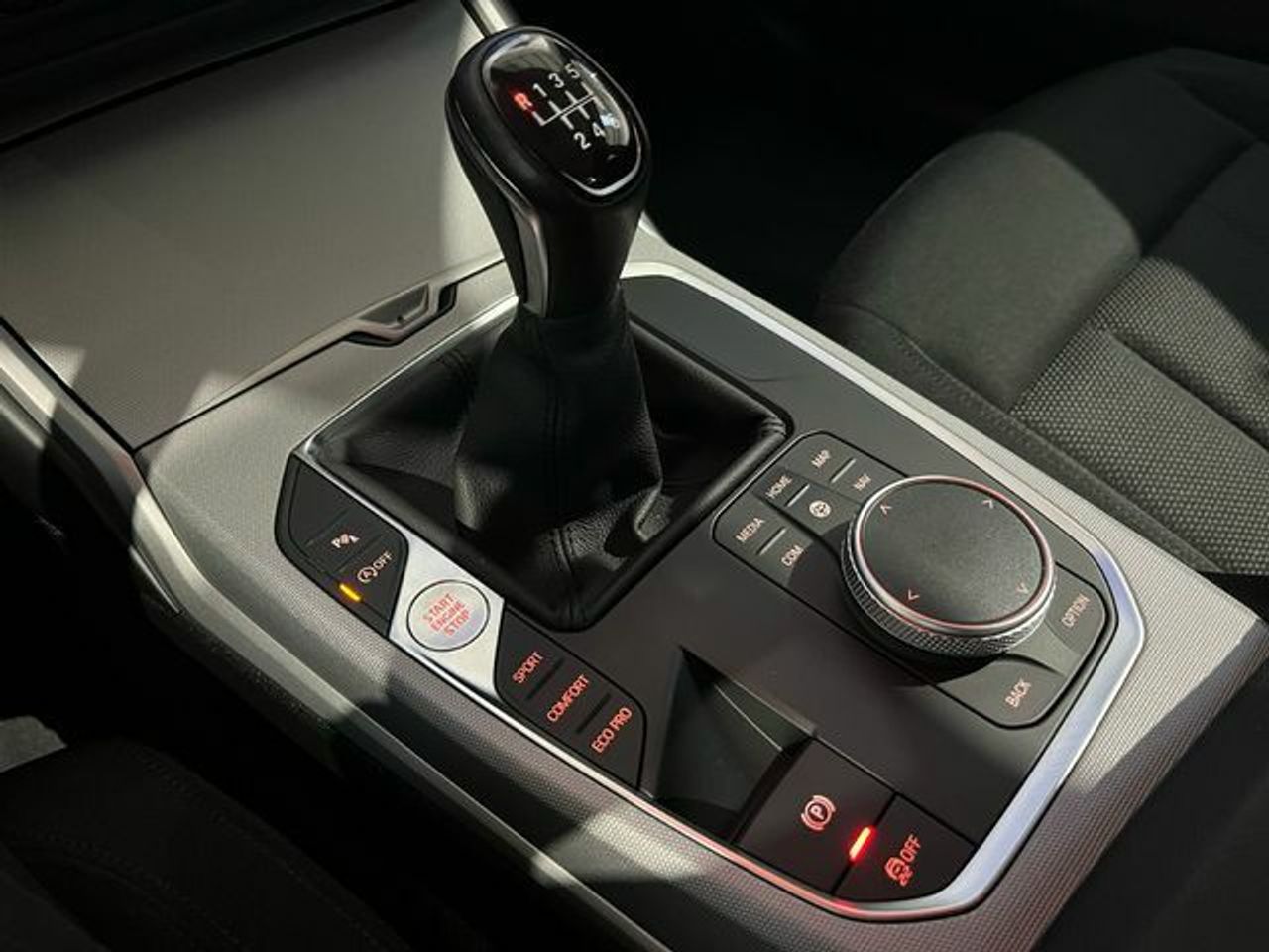 BMW Serie 3 318d 110 kW (150 CV) lleno