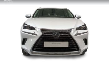 Lexus NX 2.5 300h Business Navigation 2WD lleno