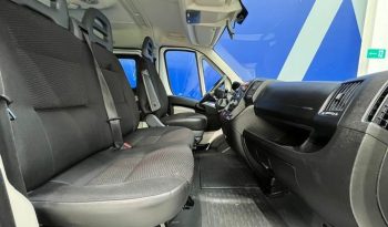 Peugeot Boxer Combi BlueHDi 120 330 L1H1 88 kW (120 CV) lleno