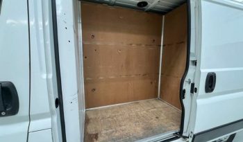 Peugeot Boxer Furgon BlueHDi 140 S&S 335 L2H2 103 kW (140 CV) lleno