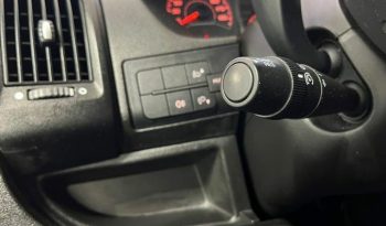 Peugeot Boxer Furgon BlueHDi 140 S&S 335 L2H2 103 kW (140 CV) lleno