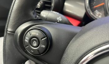 MINI 5 Puertas Cooper D 85 kW (116 CV) lleno