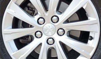 Peugeot 308 5p Style BlueHDi 130 S&S 6 Vel. MAN lleno