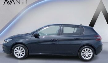 Peugeot 308 5p Style BlueHDi 130 S&S 6 Vel. MAN lleno