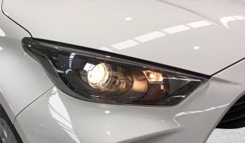 Toyota Yaris 1.5 120H Active Tech lleno