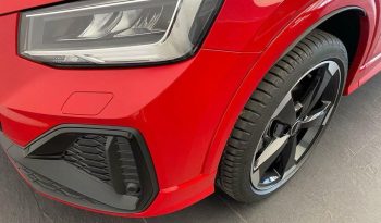 Audi Q2 Black line 35 TFSI 110 kW (150 CV) S tronic lleno