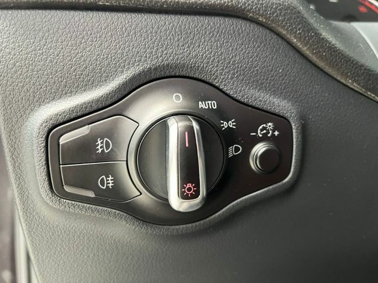 Audi Q5 3.0 TDI DPF quattro 176 kW (240 CV) S tronic lleno