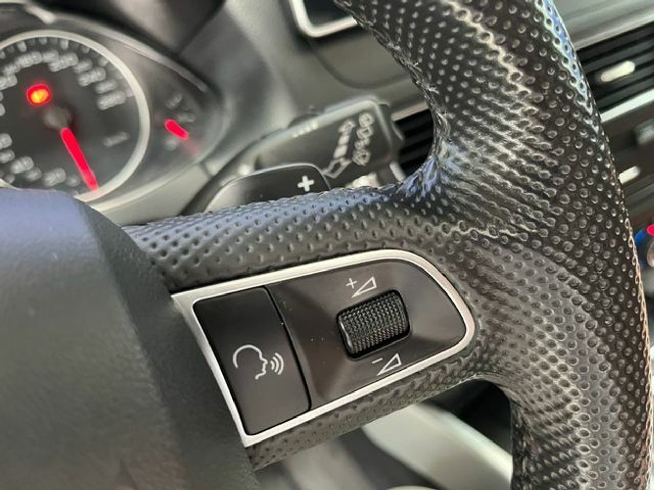 Audi Q5 3.0 TDI DPF quattro 176 kW (240 CV) S tronic lleno