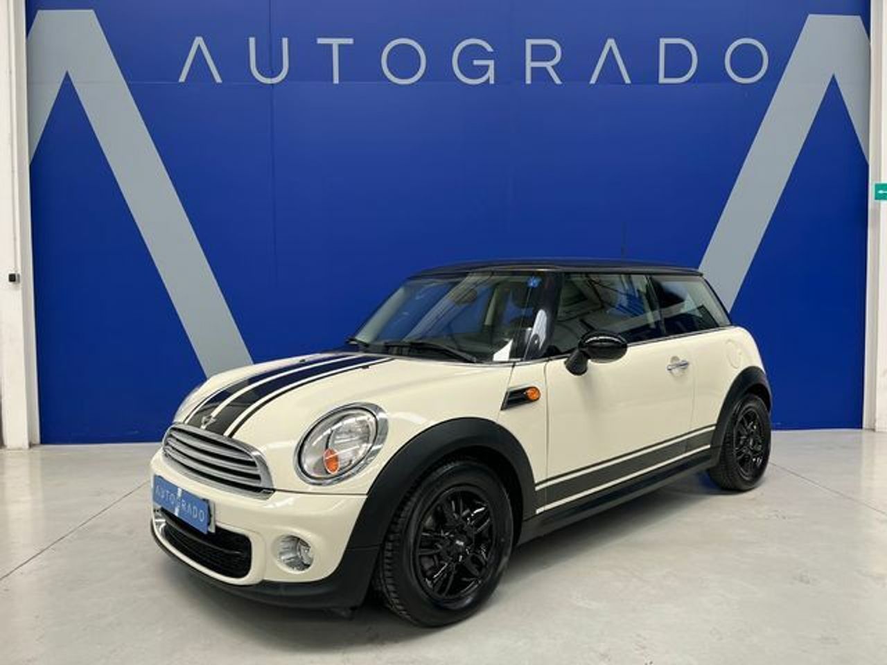 MINI Cooper One D 66 kW (90 CV)