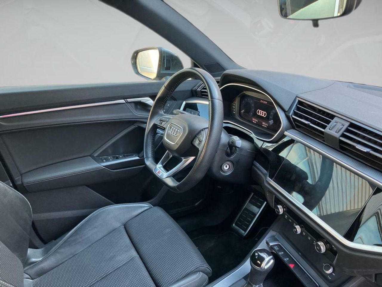 Audi Q3 S line 35 TFSI 110 kW (150 CV) S tronic lleno