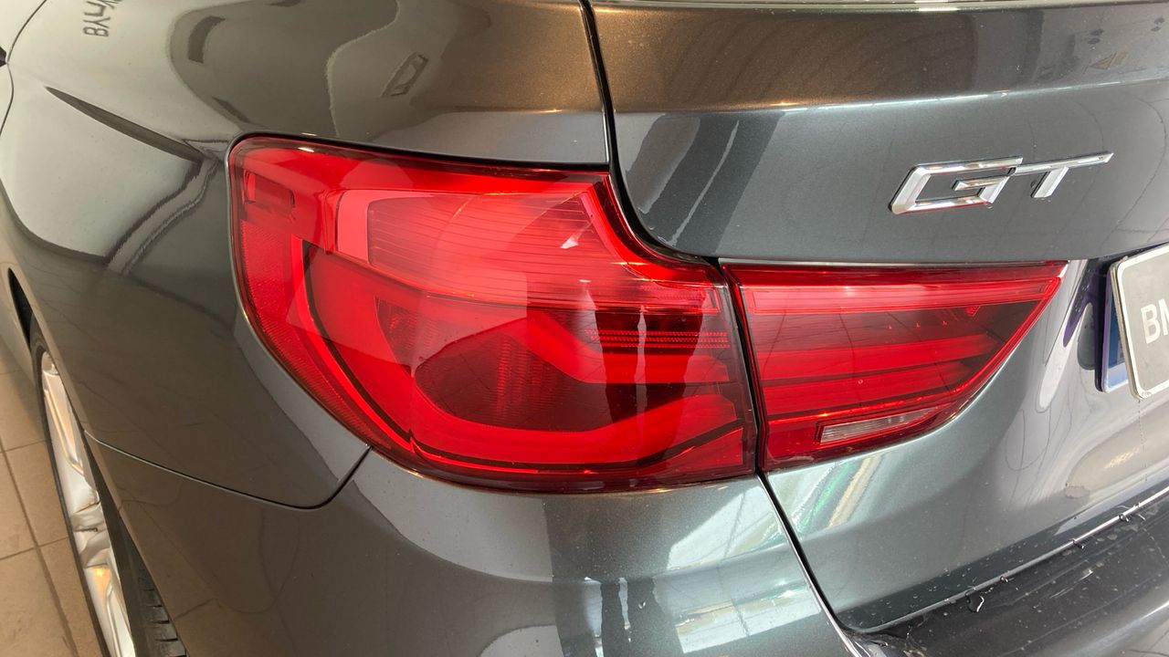BMW Serie 3 320i Gran Turismo 135 kW (184 CV) lleno