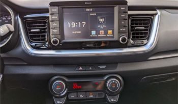 Kia Stonic 1.0 T-GDi 74kW (100CV) Drive lleno