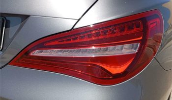 Mercedes CLA 180 Shooting Brake lleno