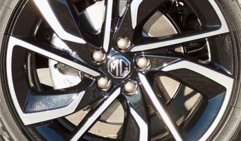 MG ZS 1.5 Luxury lleno
