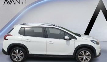 Peugeot 2008 Allure 1.2 PureTech 81KW (110CV)S&S EAT6 lleno