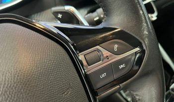 Peugeot 208 PureTech 100 Allure EAT8 75 kW (100 CV) lleno