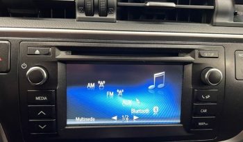 Toyota Auris 130 Active 97 kW (132 CV) lleno