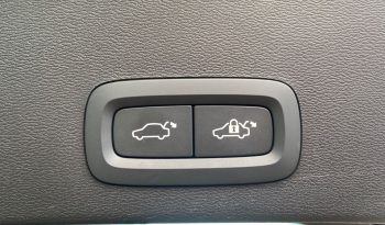 Volvo XC40 RECHARGE CORE T4 PLIG-IN HYBRID lleno