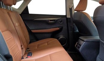 Lexus NX 2.5 300h Executive Kick Power+Navig lleno