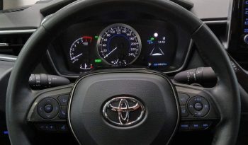 Toyota Corolla 1.8 125H ACTIVE TECH E-CVT SEDAN lleno