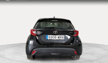 Toyota Yaris 1.5 120H Active Plus lleno