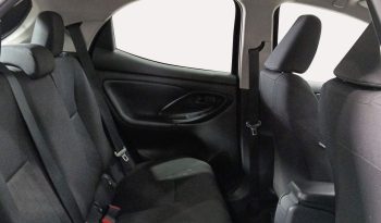 Toyota Yaris 1.5 120H Active Plus lleno