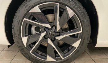 Peugeot 308 1.2 PURETECH 130 EAT8 ALLURE PACK GPS LL17 RADAR AV AR+CAM KEYLESS lleno