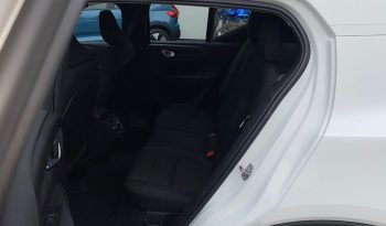 Volvo XC40 todoterreno 2.0 T4 AUTO 5P lleno
