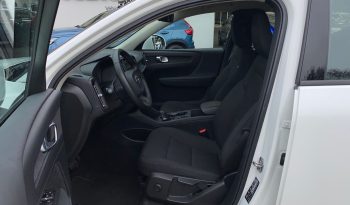 Volvo XC40 todoterreno 2.0 T4 AUTO 5P lleno