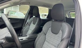 Volvo XC60 todoterreno 2.0 B4 D MOMENTUM PRO AUTO 5P lleno