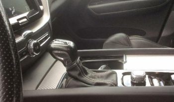 Volvo XC60 todoterreno 2.0 D4 R-DESIGN AUTO 5P lleno