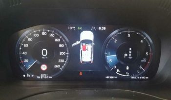 Volvo XC60 todoterreno 2.0 D4 MOMENTUM PRO AUTO 5P lleno