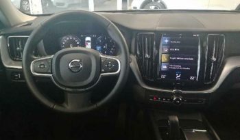 Volvo XC60 todoterreno 2.0 D4 MOMENTUM PRO AUTO 5P lleno