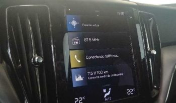 Volvo XC60 todoterreno 2.0 D4 MOMENTUM PRO AUTO 5P lleno