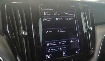 Volvo XC60 todoterreno 2.0 D4 MOMENTUM PRO AUTO 5P lleno