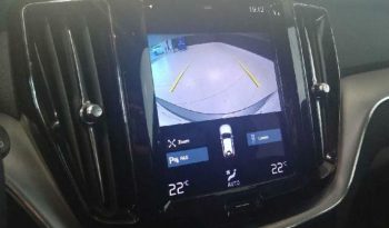 Volvo XC60 todoterreno 2.0 D4 MOMENTUM PRO AUTO 5P lleno