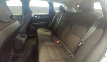 Volvo XC60 todoterreno 2.0 D4 MOMENTUM PRO AUTO 5P lleno