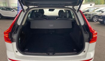 Volvo XC60 todoterreno 2.0 B5 D MOMENTUM AUTO 4WD 5P lleno