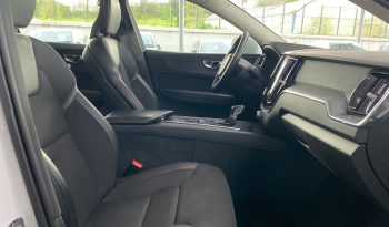 Volvo XC60 todoterreno 2.0 T5 MOMENTUM AUTO 4WD 5P lleno