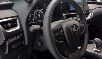 Lexus UX 300e e-UX lleno