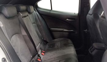 Lexus UX 300e e-UX lleno