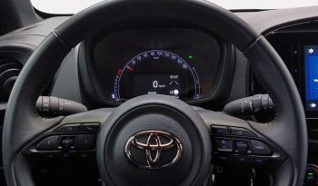 Toyota Aygo X Cross 1.0 VVT-I 72CV Play lleno