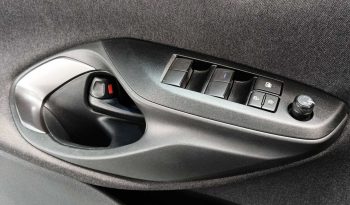 Toyota Yaris 1.5 120H GR Sport lleno