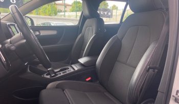 Volvo XC40 todoterreno 2.0 D3 MOMENTUM AUTO 5P lleno