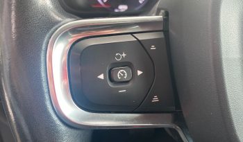 Volvo XC40 todoterreno 2.0 D3 MOMENTUM AUTO 5P lleno