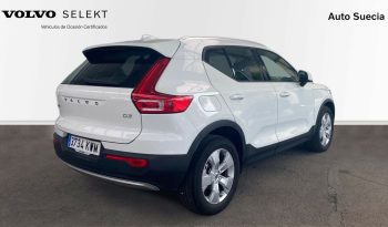 Volvo XC40 todoterreno 2.0 D3 MOMENTUM AUTO 5P lleno