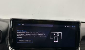 Peugeot 2008 1.2 PURETECH 100 ALLURE MIRROR LL17 RADAR AV AR lleno