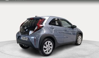 Toyota Aygo X Cross 1.0 VVT-I 72CV Play lleno